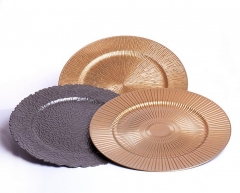 62 Dekorativni tanjiri